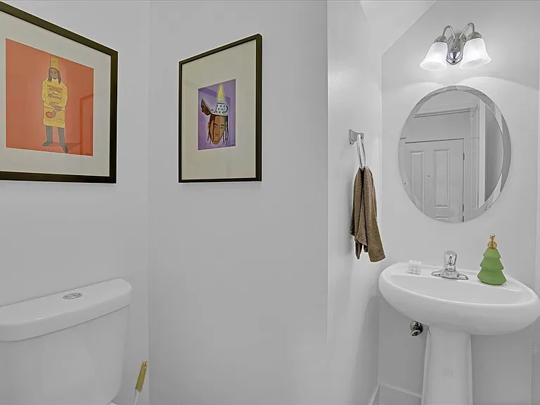 20402 Santa Ana Ave #15 — Photo 10