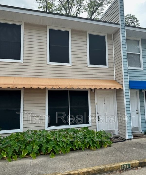 1st image of 310 Ella St APT 121