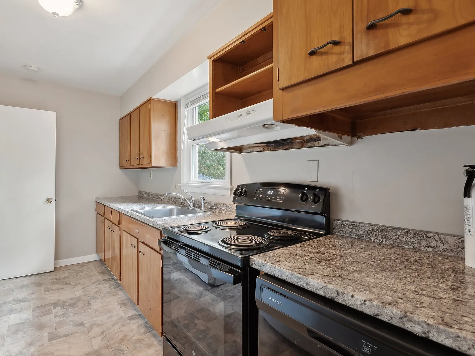 7510 Girard Avenue - 1 — Photo 3