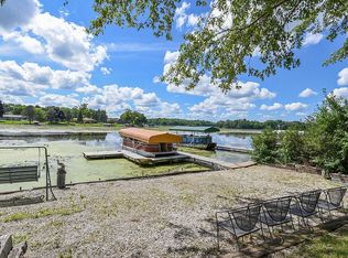 5822 N River Bay Rd, Waterford, WI 53185