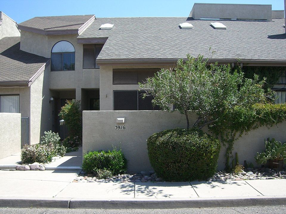 Front of Townhome