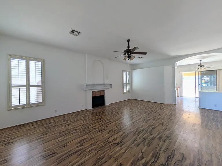 5959 W Kimberly Way — Photo 5