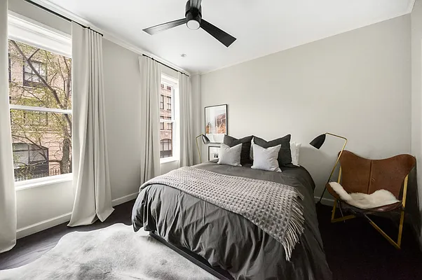 Sold by Compass | media 20