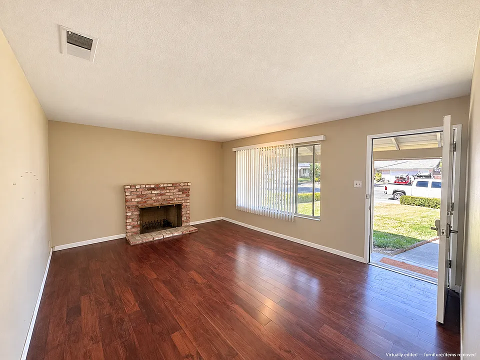 442 Colfax Dr
