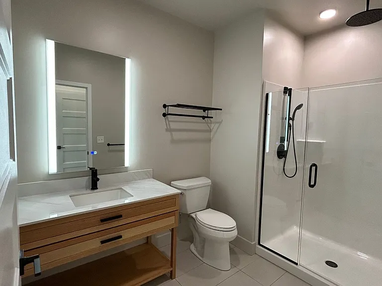 One Park Apartments — Photo 112