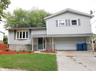 808 6th Ave, Dixon, IL 61021