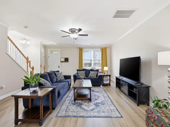 5121 Powell Townes Way, Raleigh, NC 27606