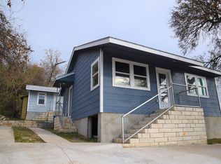 2718 Oak Springs Dr, Austin, TX 78702