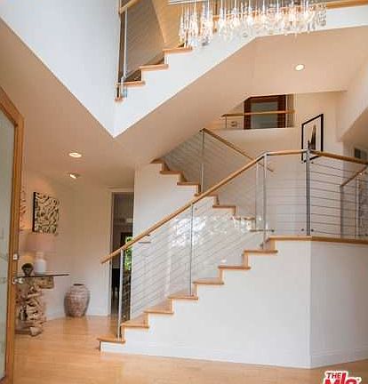 4th image of 3384 Canton Ln