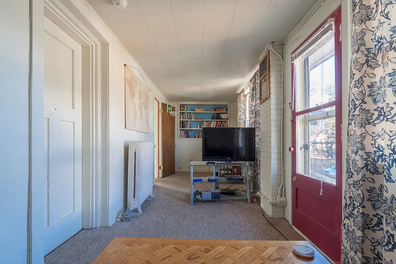 144-146 E Gorham St - 3R — Photo 4