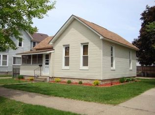 476 E 4th St, Winona, MN 55987