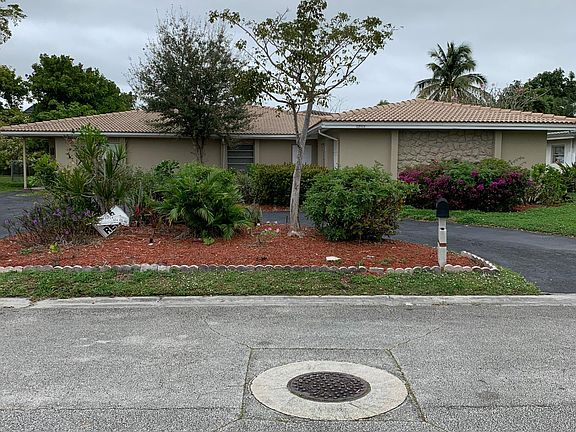 2nd image of 8263 NW 39th St