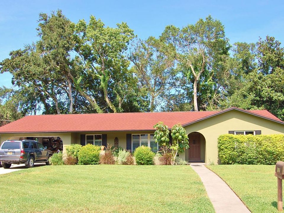 1st image of 837 W Lindenwood Cir