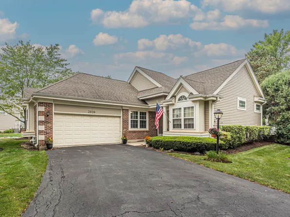 2026 N Windham Ct N, Arlington Heights, IL 60004