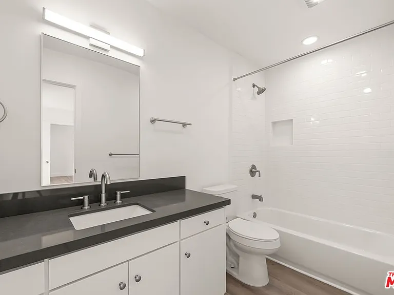6821 E Ocean Blvd — Photo 13