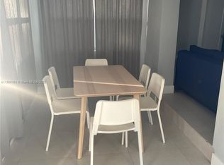 825 N 26th Ave, Hollywood, FL 33020