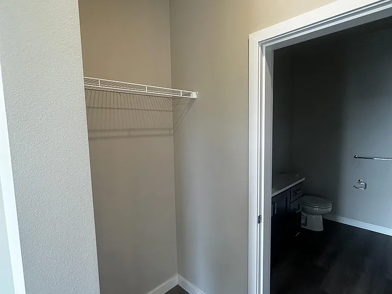 12547 SW Main St — Photo 6