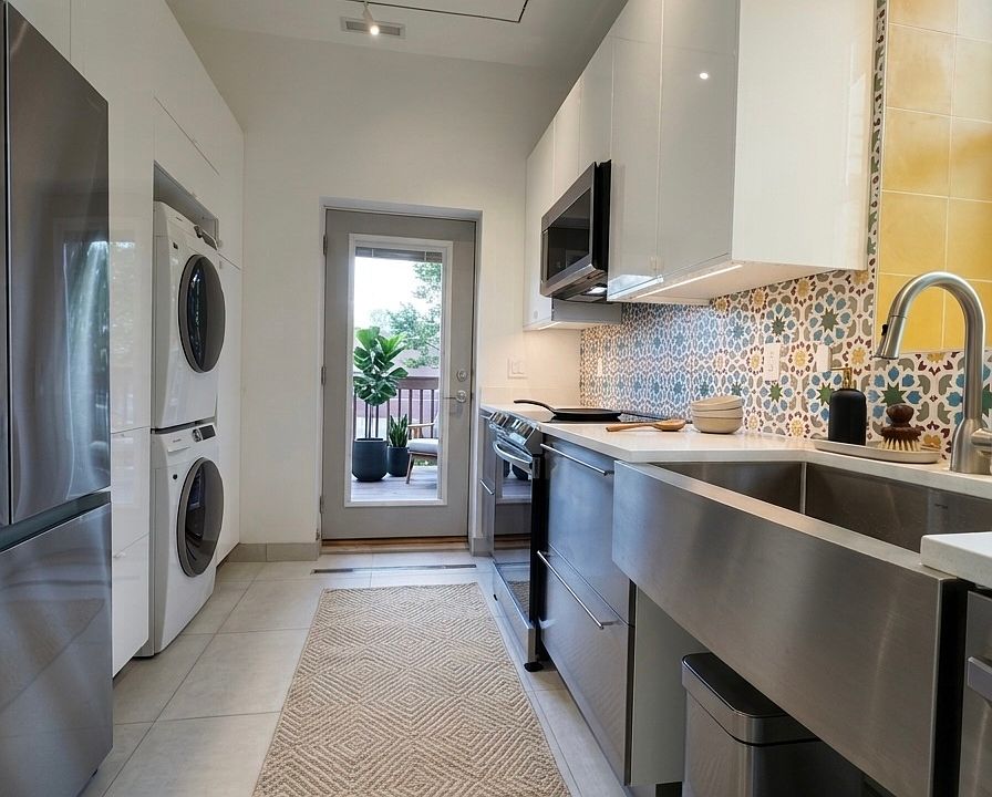 2r kitchen