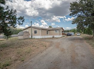 5592 Foley Ln, Central Point, OR 97502