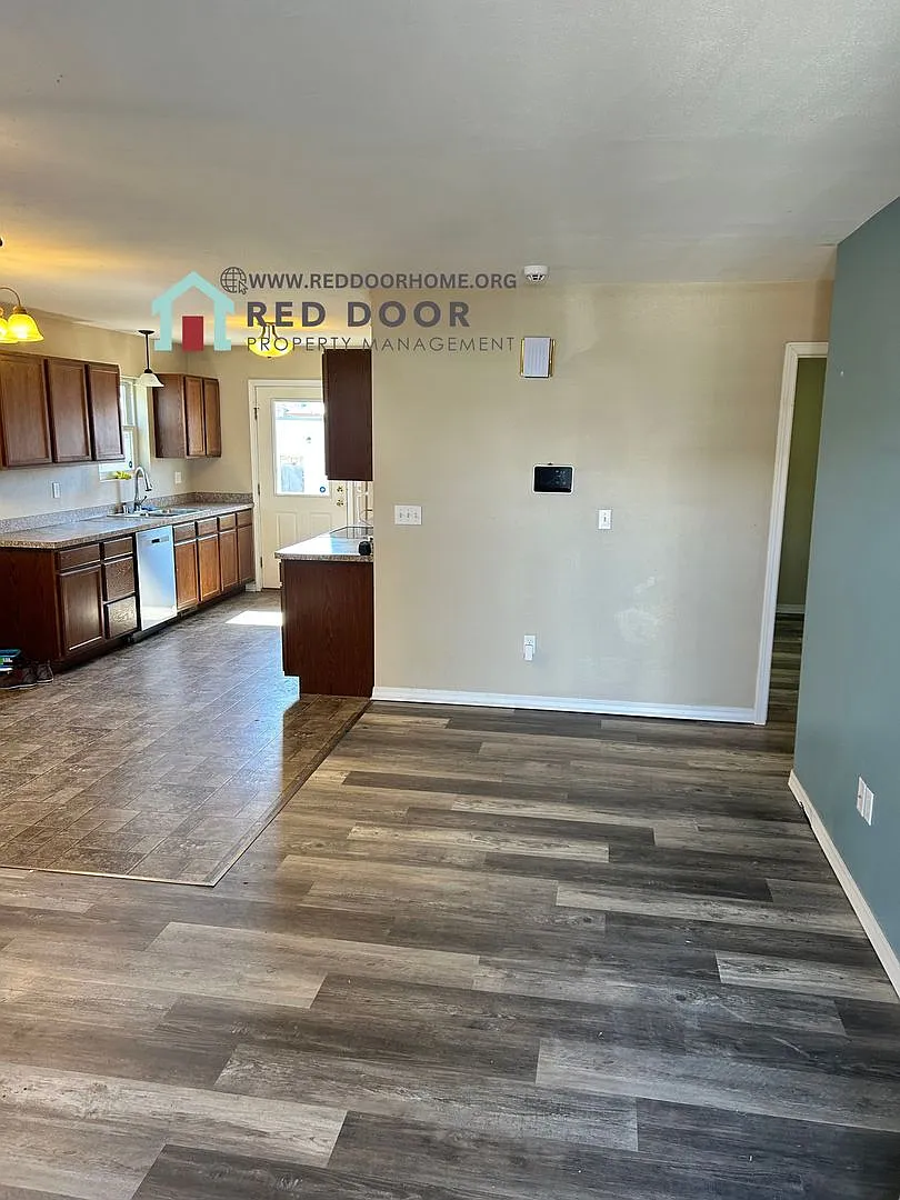 Three Bedroom Home with Large Yard — Photo 2