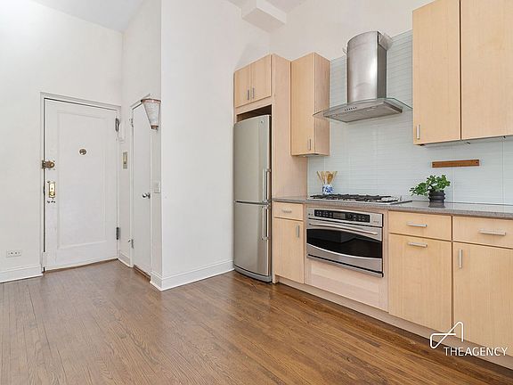 4th image of 177 E 93rd St APT 1A