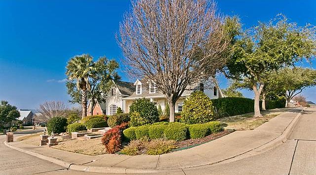 1st image of 2843 Mira Vista Ln