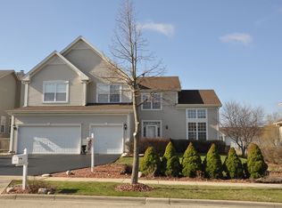320 Lake Plumleigh Way, Algonquin, IL 60102