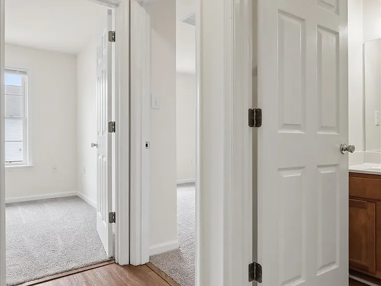 32 Mabel Ln — Photo 16