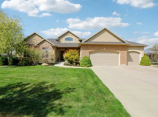 699 Carlquist Dr, Draper, UT 84020