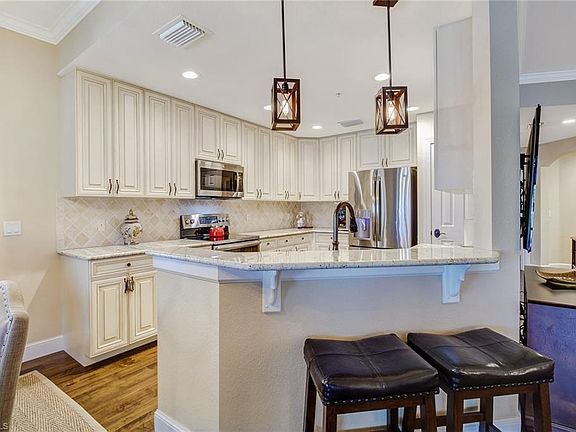 5th image of 8759 Coastline Ct #9-102