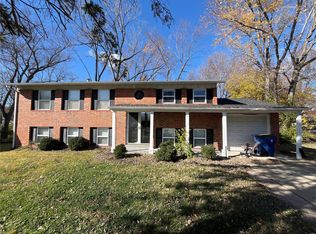 5 Beavertail Ct, Florissant, MO 63033