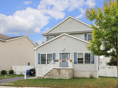 280 Linden Avenue, Middletown, NJ, 07748