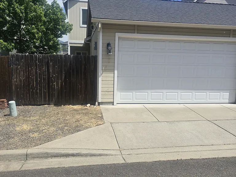233 Wintersage Cir — Photo 6