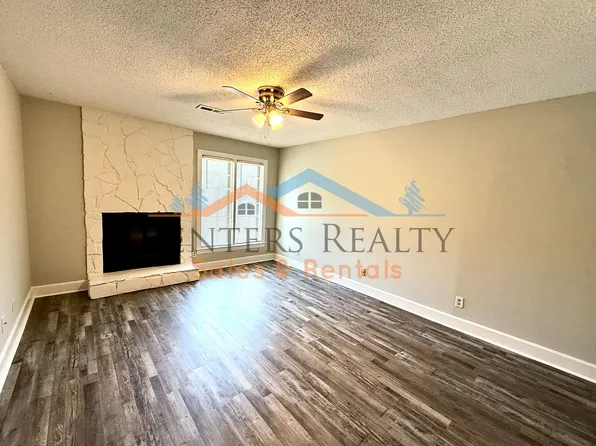 2109 Epworth Dr NE APT E, Huntsville, AL 35811