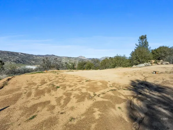 Auxiliary Dam Rd, Lake Isabella, CA 93240