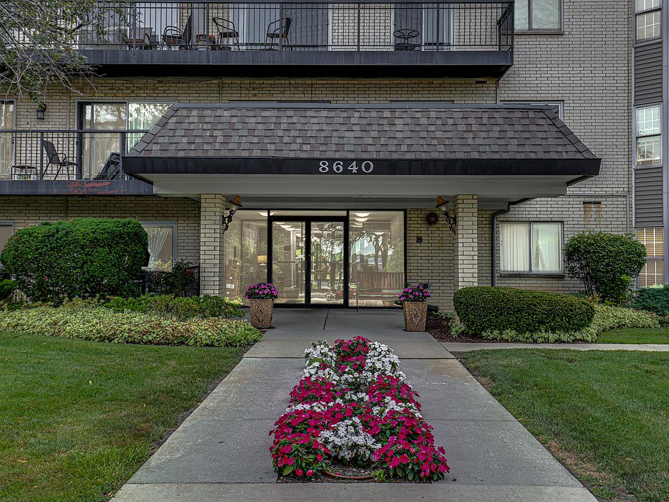 1st image of 8640 Waukegan Rd Unit 425