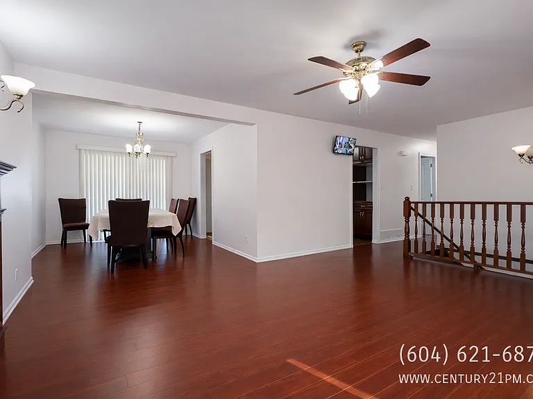 1940 Cordova Ct #UPPER — Photo 2