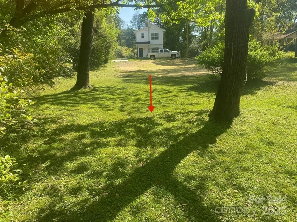 210 Chestnut St, Shelby, NC 28150