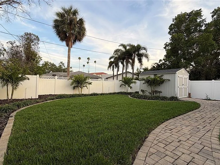3435 Overlook Dr NE — Photo 42