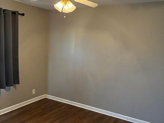 3rd image of 303 Clark Rd