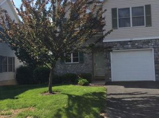 117 Washington Pl, State College, PA 16801
