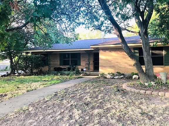 2nd image of 627 Flamingo Way