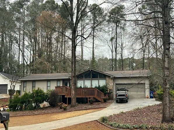 4878 Woodhurst Way, Stone Mountain, GA 30088