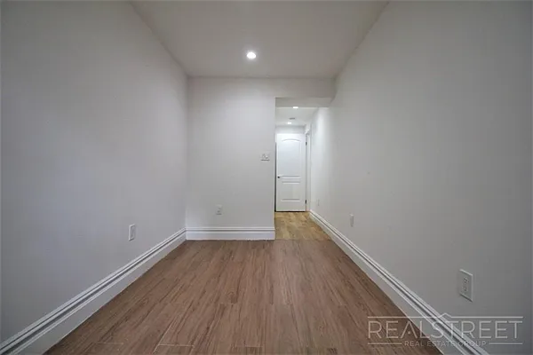 Rented by Real Street Inc | media 17