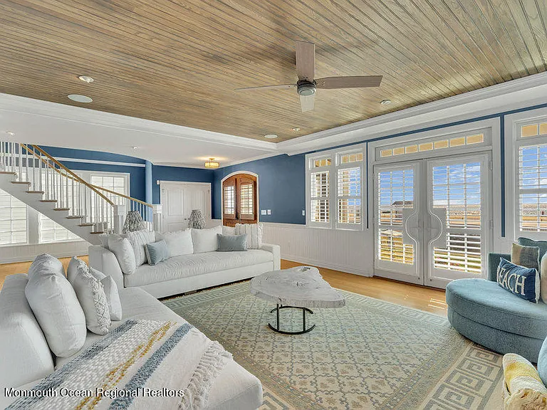 1302 Ocean Ave — Photo 10