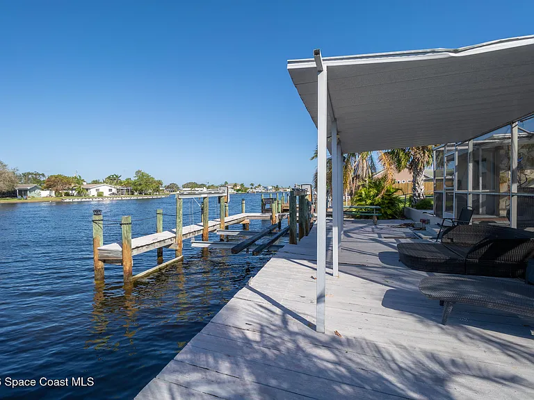 401 Milford Point Dr — Photo 38