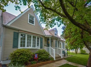 525 Stewart Rd, Hatboro, PA 19040