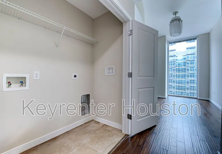 5925 Almeda Rd #2214 — Photo 26
