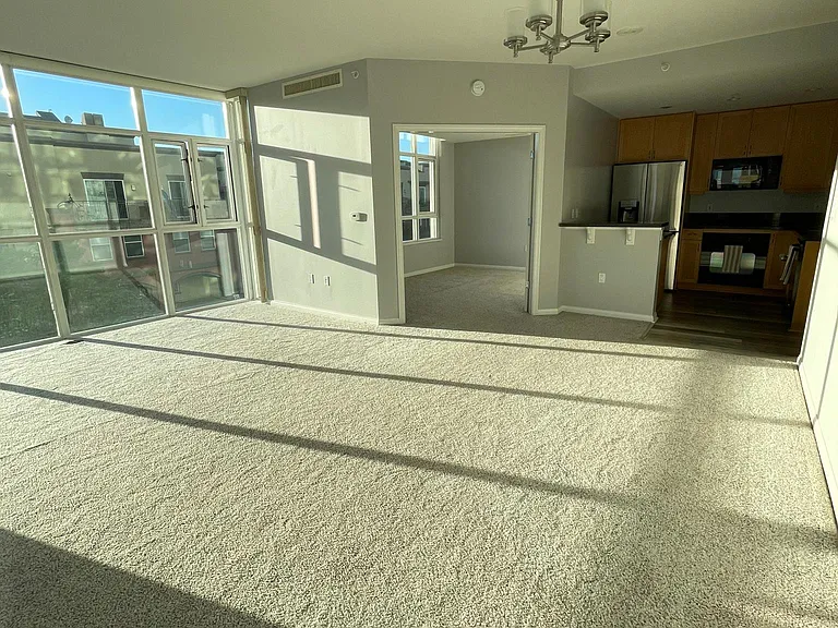 850 Beech St #614 — Photo 21