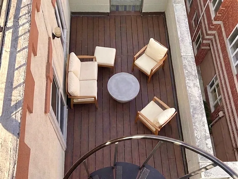 2429 N Clybourn Ave #E — Photo 9